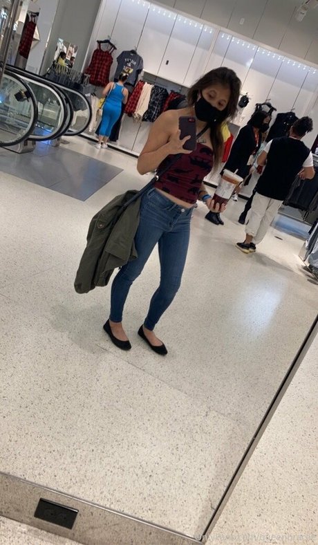 queenbracee nudes pornstar pictures