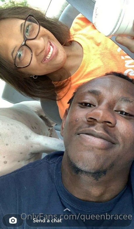 queenbracee star pretty pics