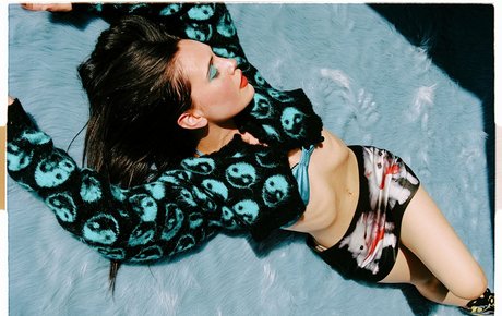 Bea Miller hot actress photos