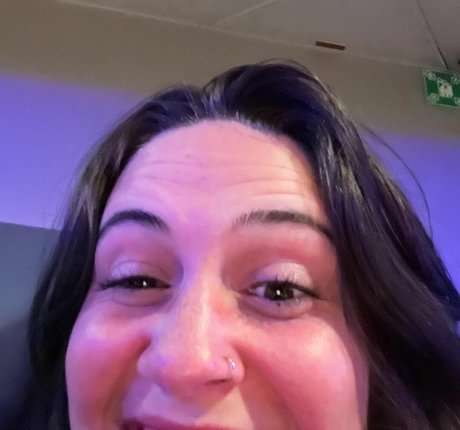 Bea Miller perfect actress archive