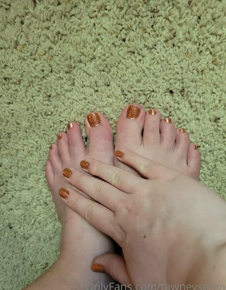 tawneyseren pornstar naked picture