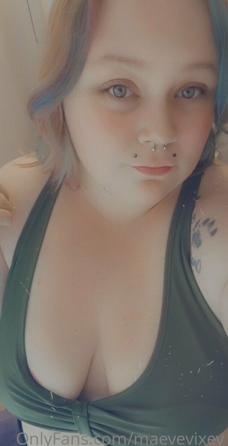 maevevixey star top pics