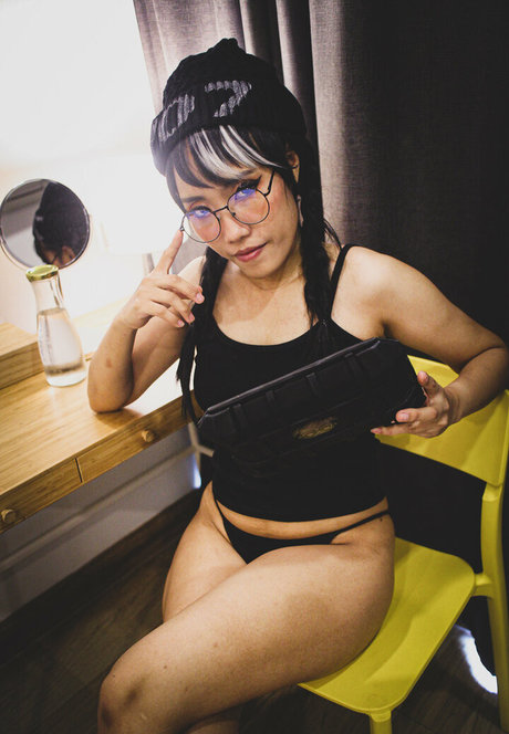 blonde cum onlyfans free nude gallery