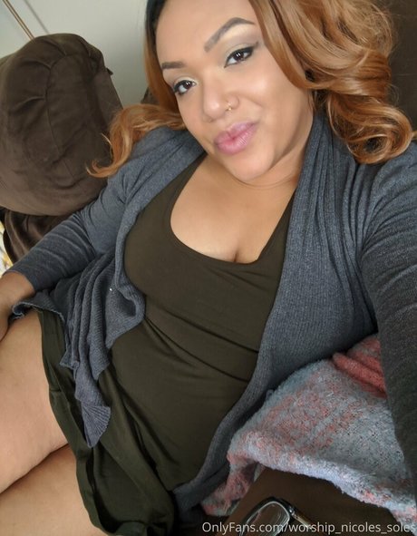 worship nicoles soles pornstar xxx img