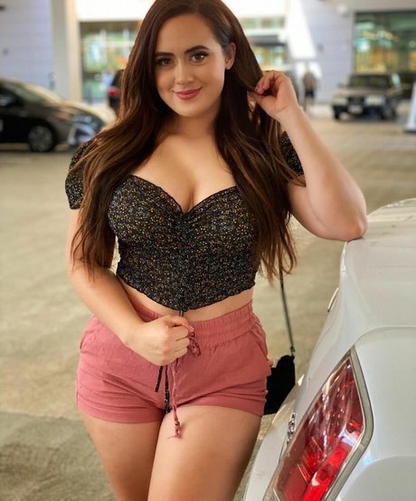 Veronica Rose model free photos