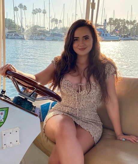 Veronica Rose free model img