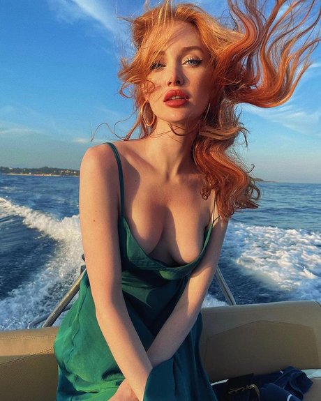 ladyboy asian onlyfans hot picture