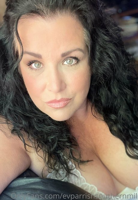 undressing onlyfans exclusive picture