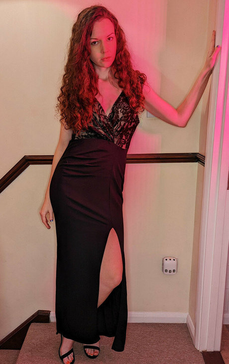 Lady ASMR model free pictures