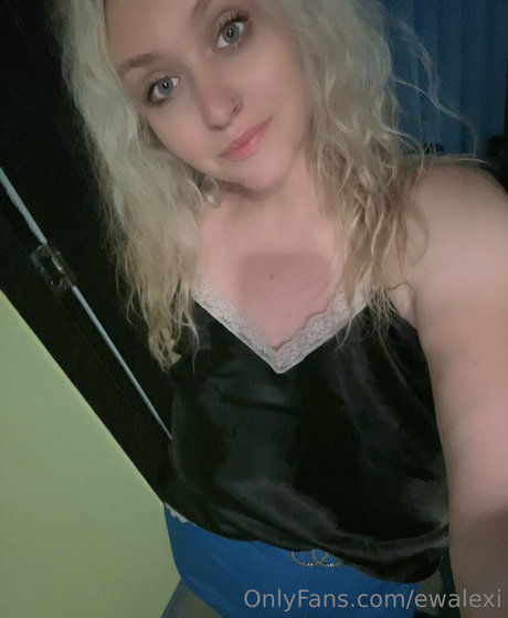 ewalexi high quality actress pic