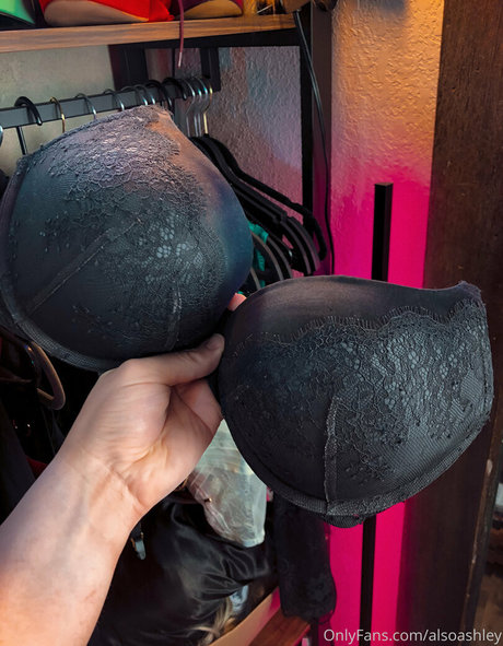 AlsoAshley hd star image