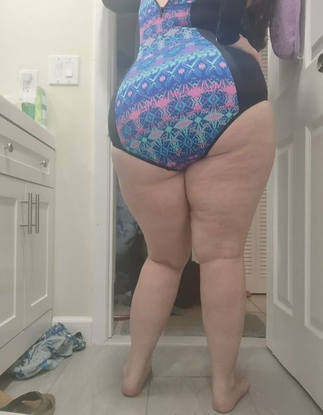 heidiprivatesociety nude model images