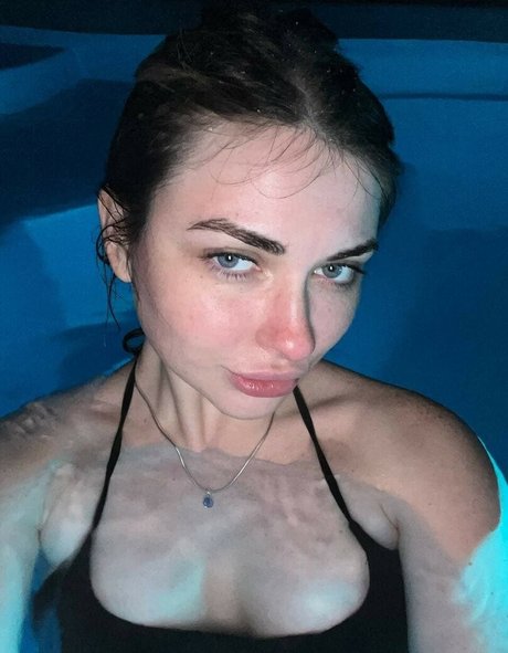 Ahrinyan star nudes img