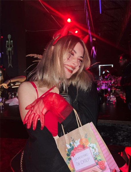 big tits teen onlyfans exclusive photo