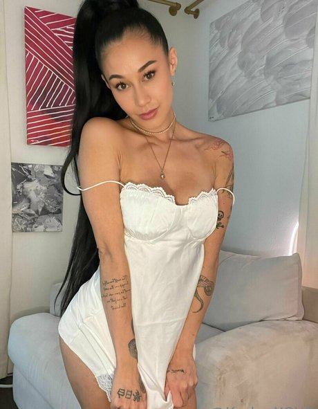 karleaxoxo star erotic galleries