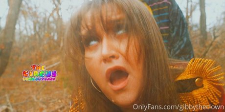 Gibbytheclown model top photos