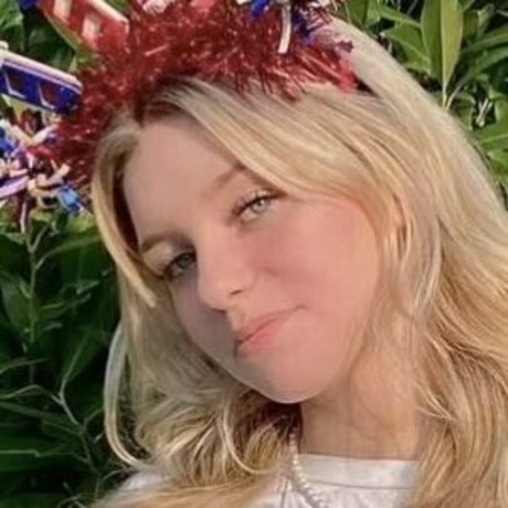 NaomiSkyex model art photos