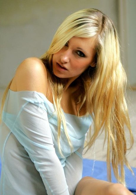 Corinna Daniela Roesch nude pornstar archive