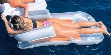 Bela Fernandez model nudes image