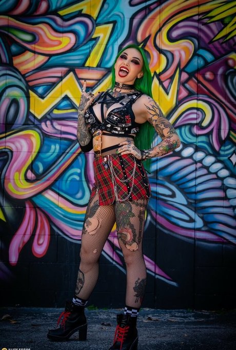 WWE Shotzi hot pornstar img