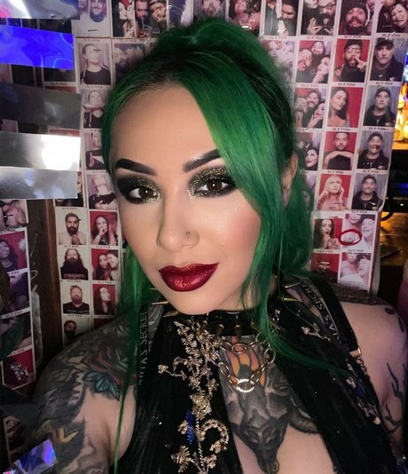 WWE Shotzi nice pornstar image