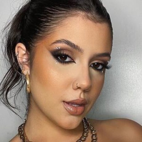 undressing onlyfans free porn photos