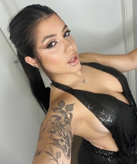 Luiza Parente naked pornstar images