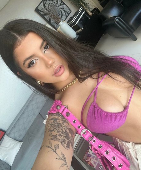 Luiza Parente sexy pornstar photo