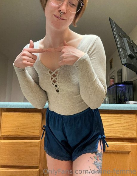 divine femme free star img