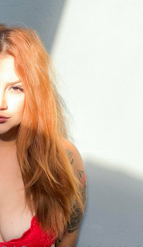 kelyfoxsuicide free pornstar hot photo