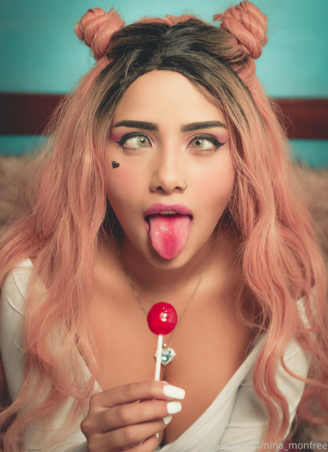 angiemx free pornstar naked gallery