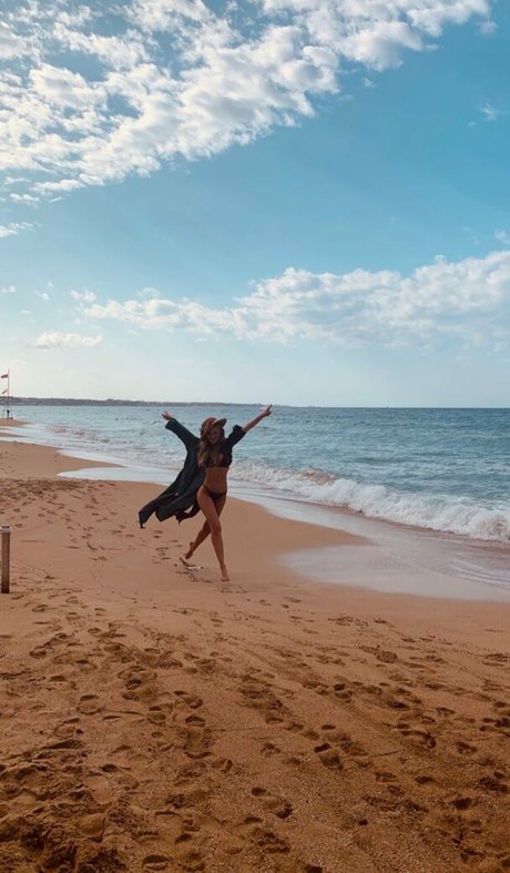 Maria Eugenia Suconic porn star pic