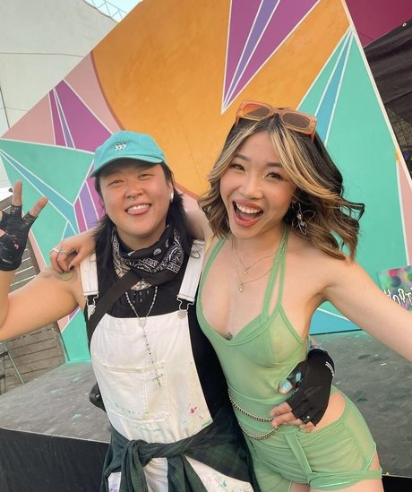 Tiffanie Marie model pretty pictures