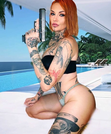 Gun Bunnies star best image