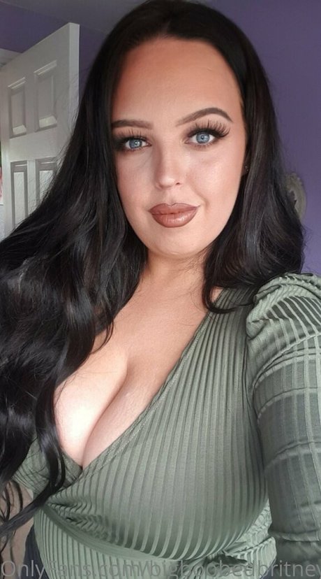 bigboobedbritneyfree model erotic archive