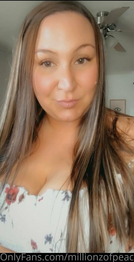 millionzofpeaches beautiful star image