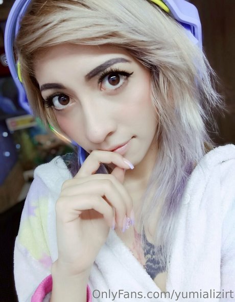 yumializirt pretty actress pics