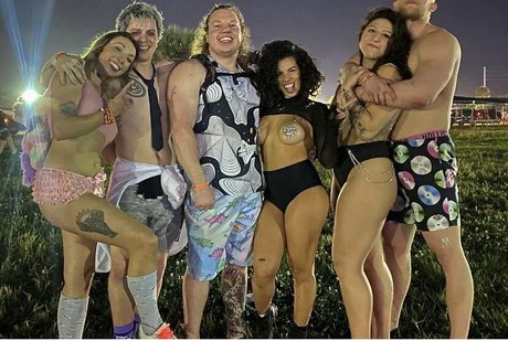 summer free onlyfans beautiful archive