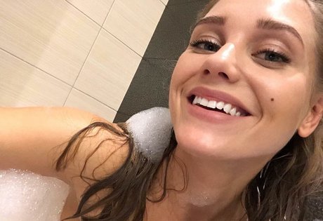 Kristina Asmus beautiful pornstar img