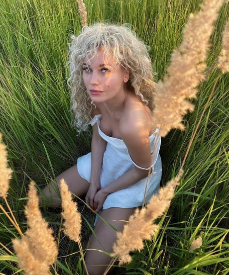 Kristina Asmus pretty actress gallery