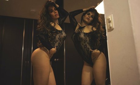 Pinche Ana Fit naked model photo