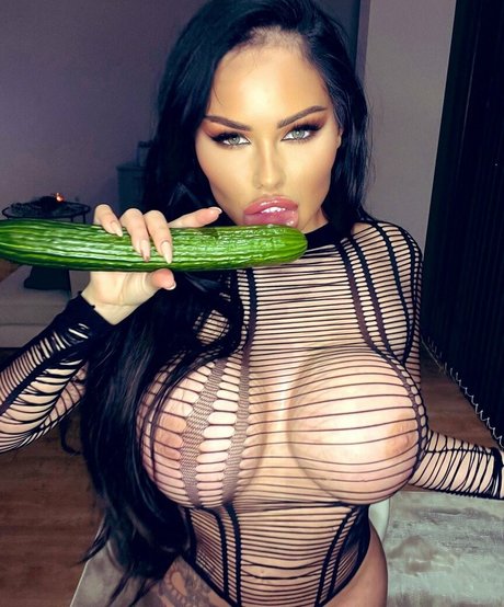 Paris Milan hd actress gallery