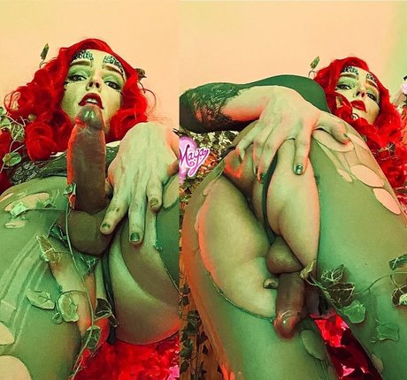 Lucia Maya naked model photo