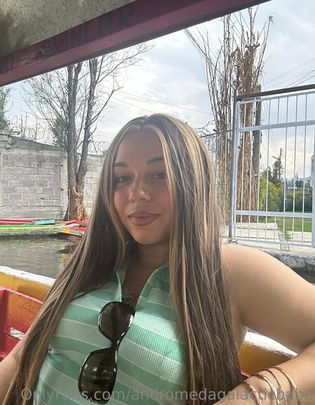 andromedagalacticbabe free actress pic