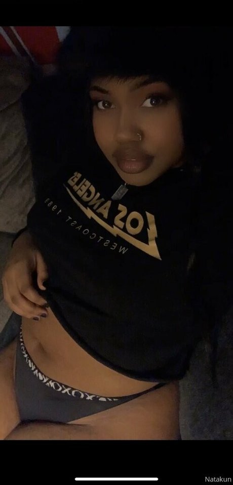 thiccxms nudes actress pics