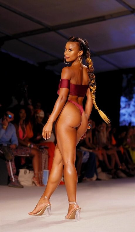 Mataya Sweeting exclusive star pic