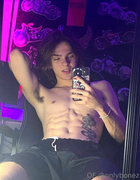 goth onlyfans adult pictures