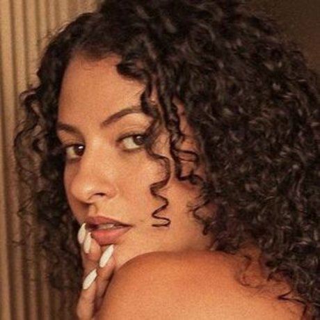 Senhorita Goulart sex model photos