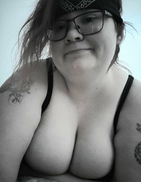 peachycat8 model top pictures