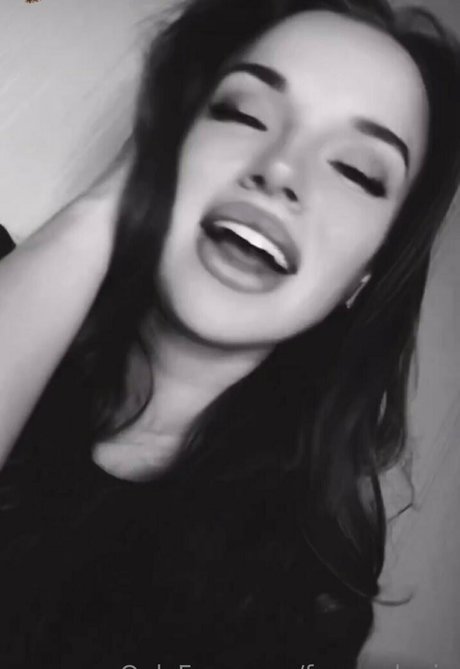 freemelanie star porn image